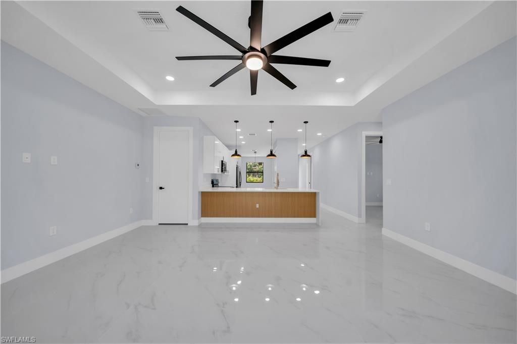 1009 Moore Ave , Lehigh Acres, FL 33972 Photo