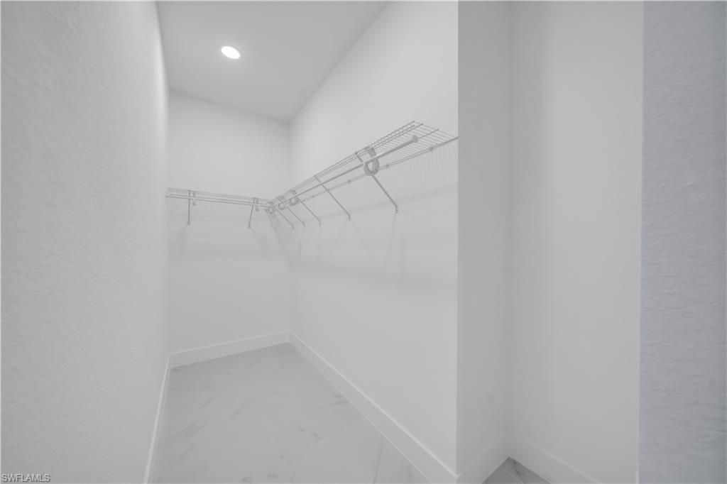 1009 Moore Ave , Lehigh Acres, FL 33972 Photo