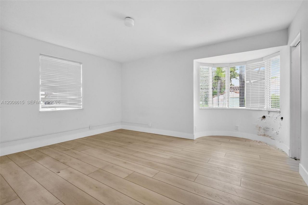 900 Tyler St, Hollywood, FL 33019 Photo
