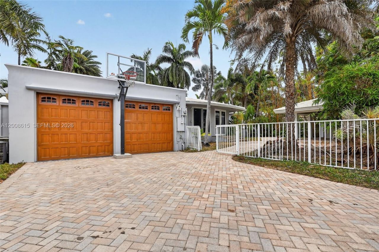 900 Tyler St, Hollywood, FL 33019 Photo