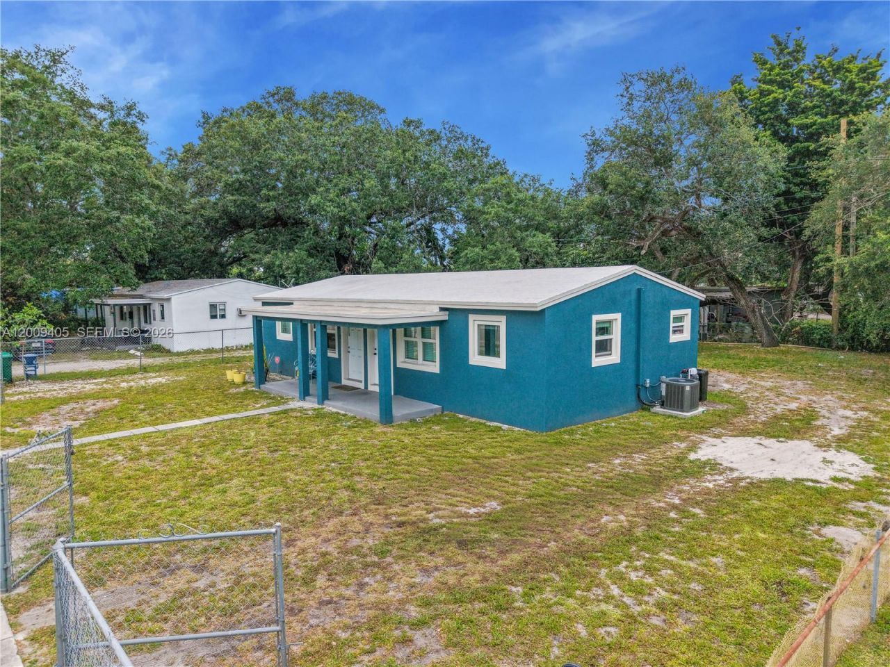 2113 NW 93rd St , Miami, FL 33147 Photo
