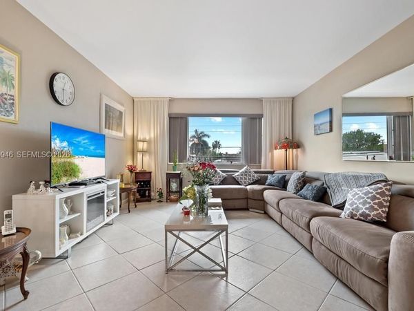 400 S Cypress Rd, Unit 424, Pompano Beach, FL 33060