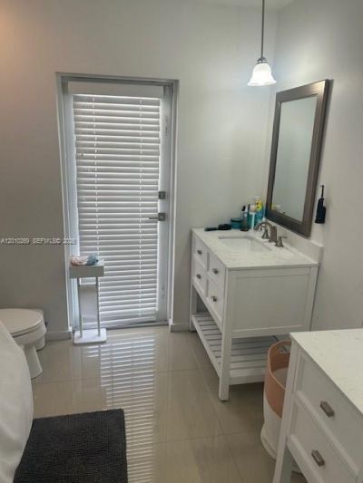 9540 SW 68th St , Miami, FL 33173 Photo