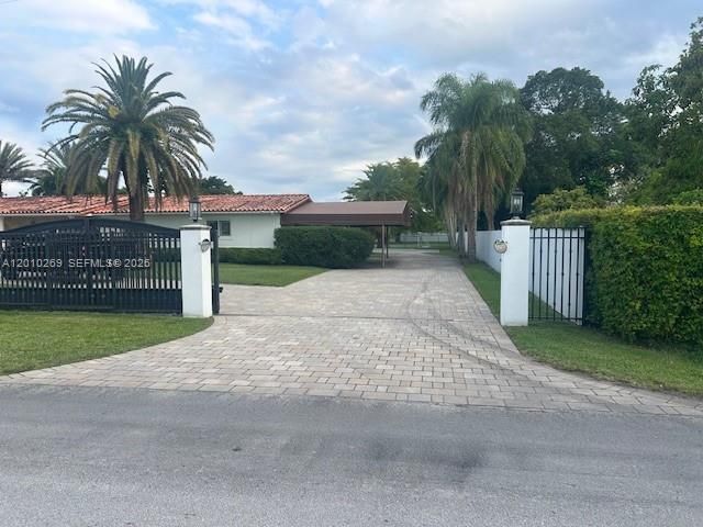 9540 SW 68th St , Miami, FL 33173 Photo