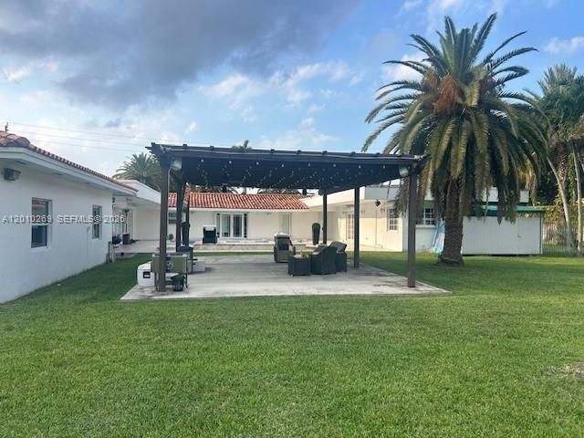 9540 SW 68th St , Miami, FL 33173 Photo