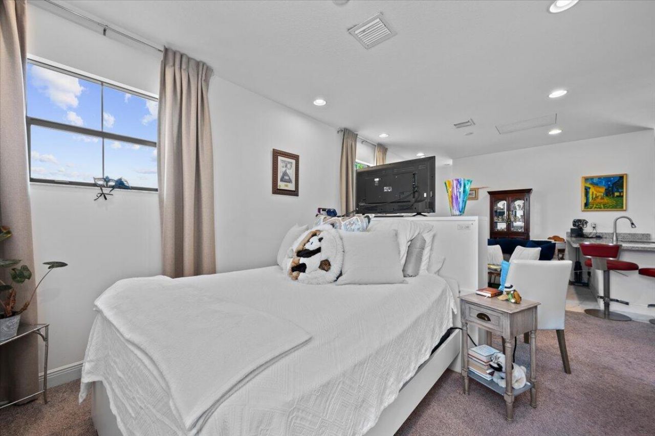 7041 Edison Place, Palm Beach Gardens, FL 33418 Photo