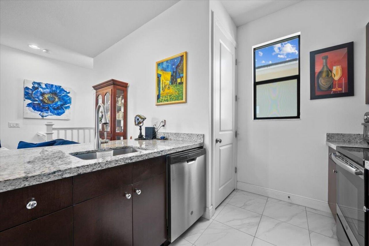 7041 Edison Place, Palm Beach Gardens, FL 33418 Photo