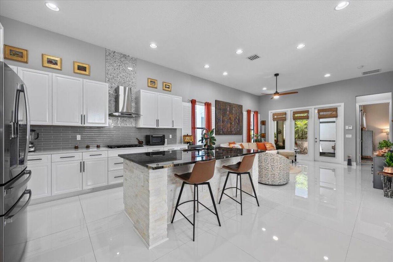 7041 Edison Place, Palm Beach Gardens, FL 33418 Photo
