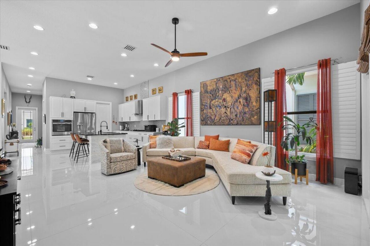 7041 Edison Place, Palm Beach Gardens, FL 33418 Photo