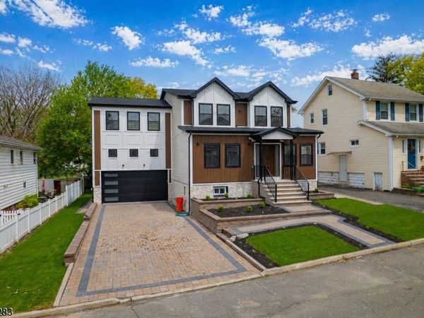 42 2Nd St, Dumont, NJ 07628