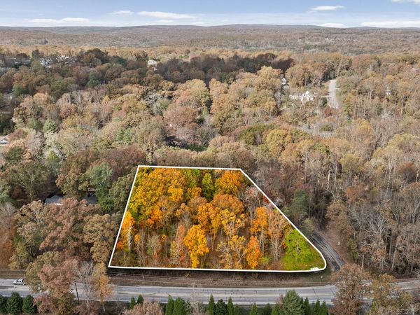 612 Miles Road, Signal Mountain, TN 37377