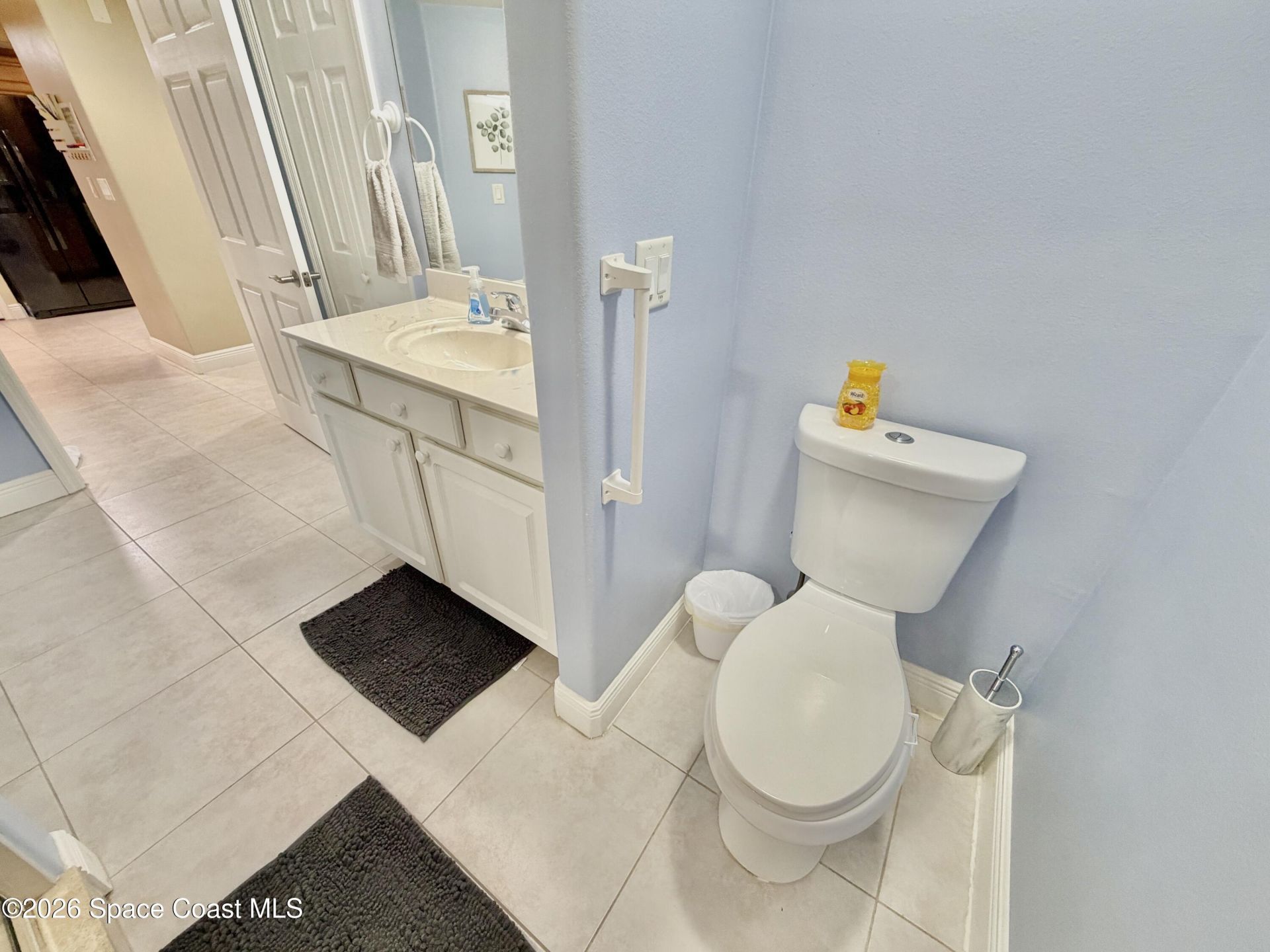 551 Casa Bella Drive, Unit 204, Cape Canaveral, FL 32920 Photo