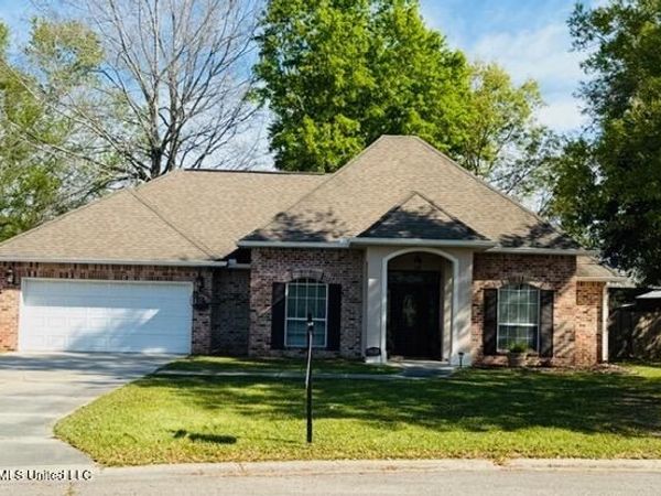 7021 Chinquapin Court, Picayune, MS 39466
