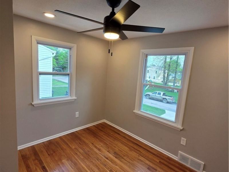 35821 Meyer Avenue, Eastlake, OH 44095 Photo 16
