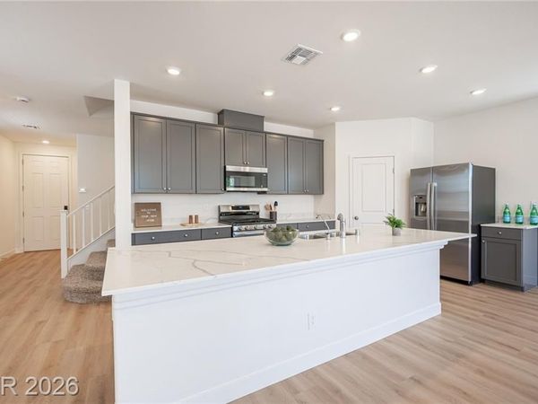 10279 Fragrant Apple Court, Las Vegas, NV 89141
