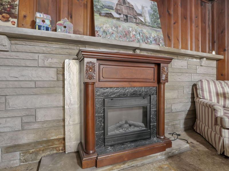 380 Gender Road, Canal Winchester, OH 43110 Photo 13