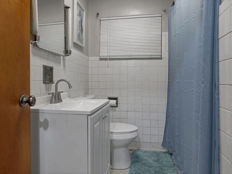 380 Gender Road, Canal Winchester, OH 43110 Photo 16