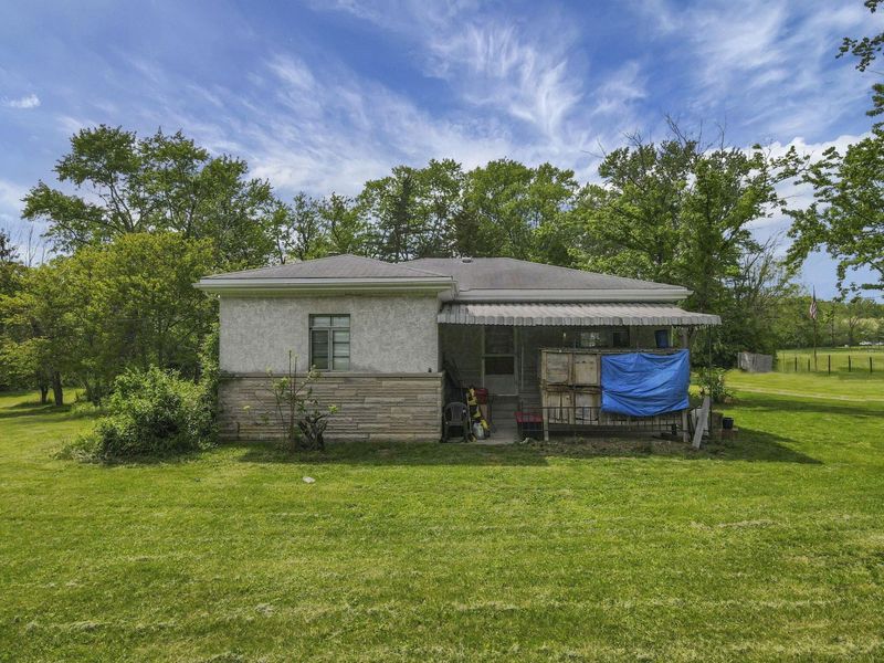 380 Gender Road, Canal Winchester, OH 43110 Photo 3