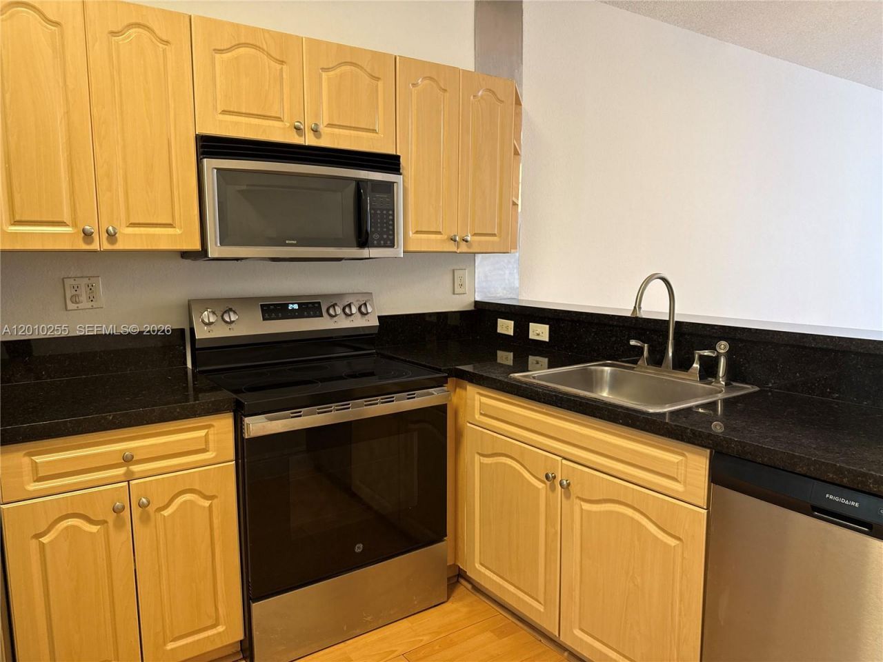 9979 Nob Hill Ln, Unit 9979, Sunrise, FL 33351 Photo