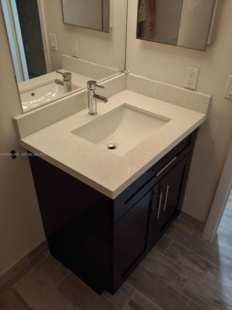 8590 SW 212th St, Unit 303, Cutler Bay, FL 33189 Photo