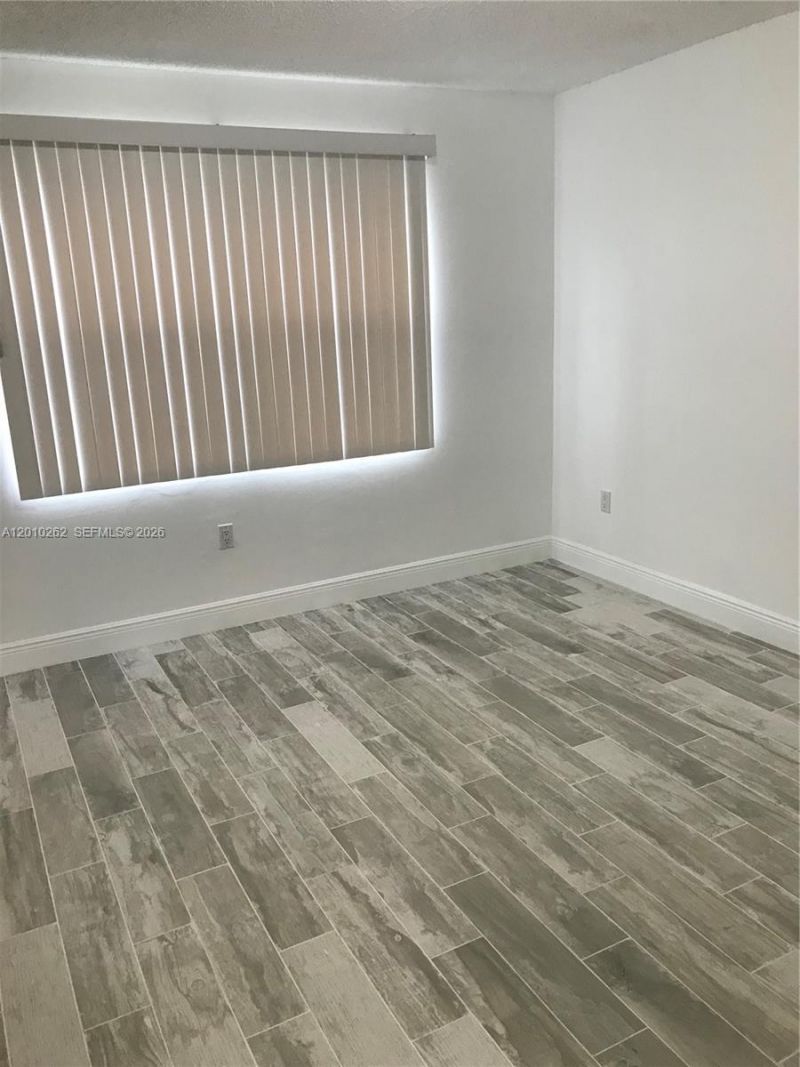 8590 SW 212th St, Unit 303, Cutler Bay, FL 33189 Photo