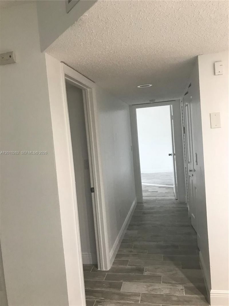 8590 SW 212th St, Unit 303, Cutler Bay, FL 33189 Photo