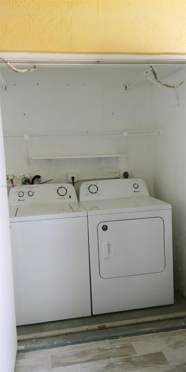 8590 SW 212th St, Unit 303, Cutler Bay, FL 33189 Photo
