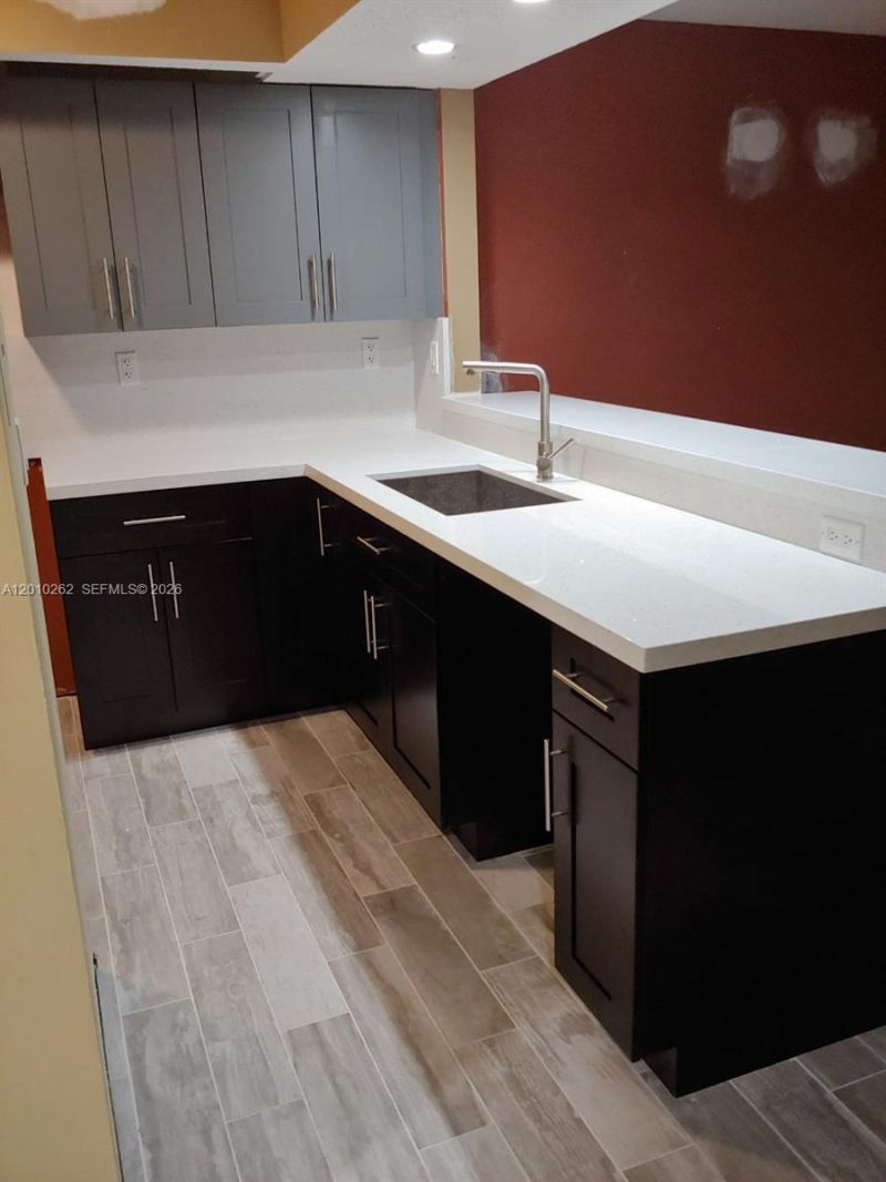 8590 SW 212th St, Unit 303, Cutler Bay, FL 33189 Photo