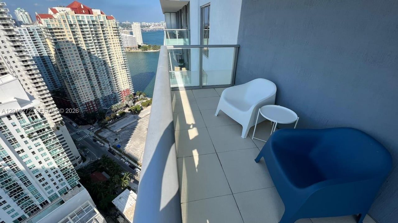 1300 Brickell Bay Dr, Unit 3400, Miami, FL 33131 Photo