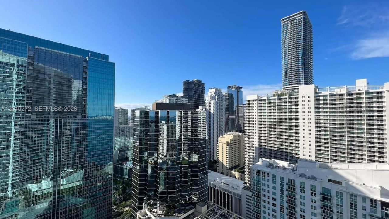 1300 Brickell Bay Dr, Unit 3400, Miami, FL 33131 Photo