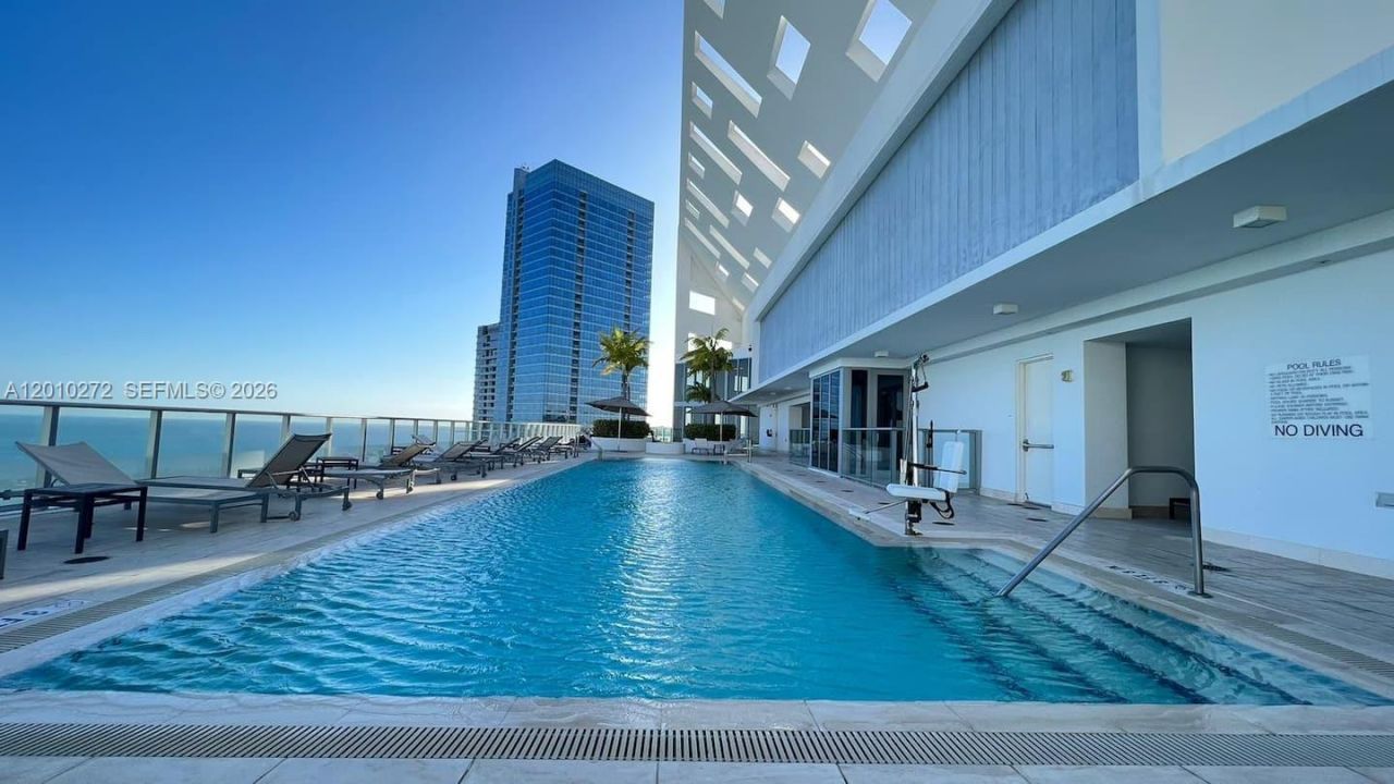 1300 Brickell Bay Dr, Unit 3400, Miami, FL 33131 Photo