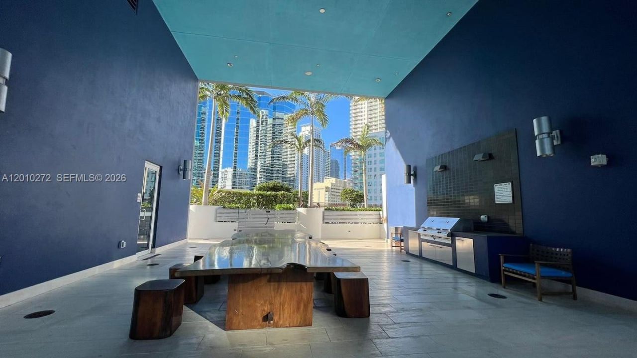 1300 Brickell Bay Dr, Unit 3400, Miami, FL 33131 Photo