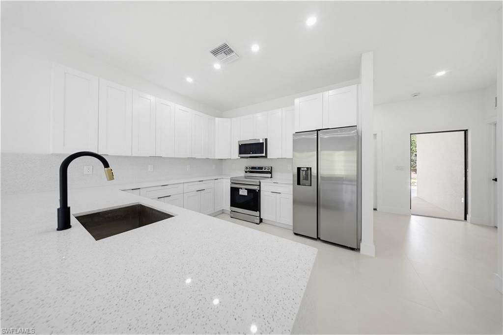 505-507 Piedmont St, Lehigh Acres, FL 33974 Photo