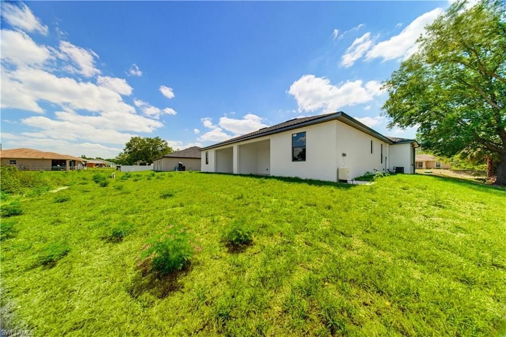 505-507 Piedmont St, Lehigh Acres, FL 33974 Photo