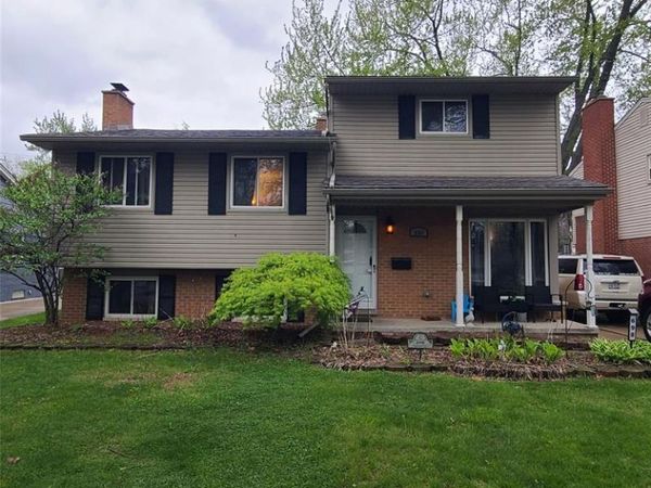 698 Shenandoah Drive , Clawson, MI 48017