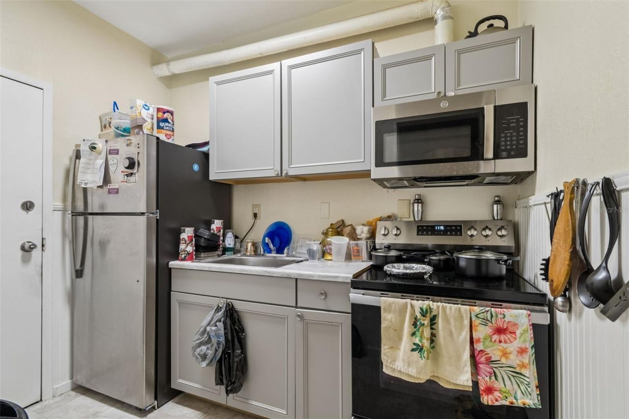 1033 19th Avenue S, Saint Petersburg, FL 33705 Photo