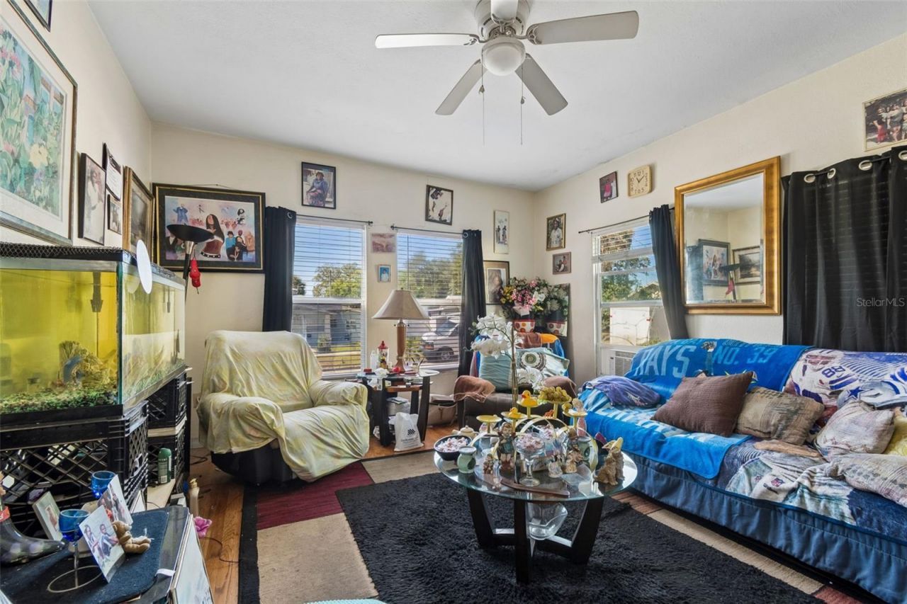1033 19th Avenue S, Saint Petersburg, FL 33705 Photo