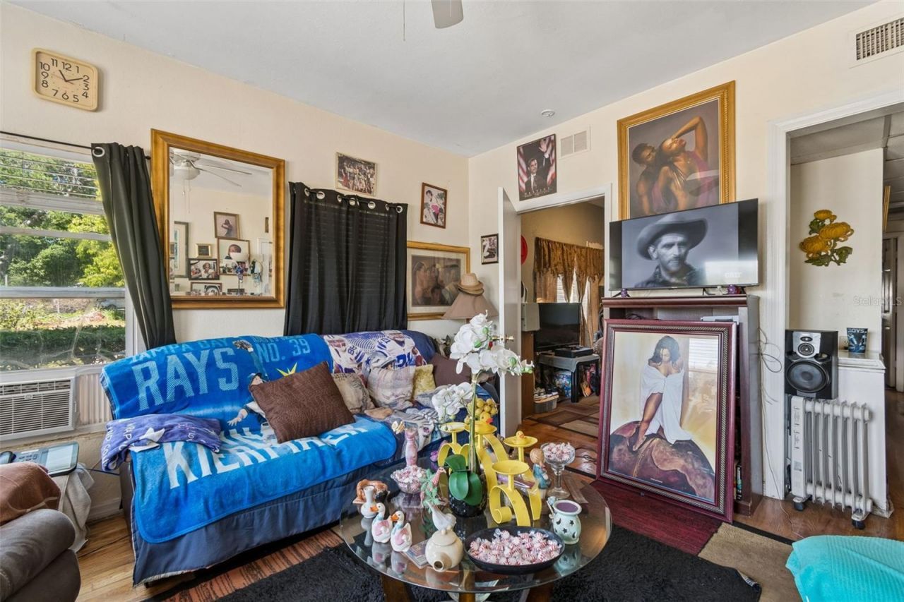 1033 19th Avenue S, Saint Petersburg, FL 33705 Photo