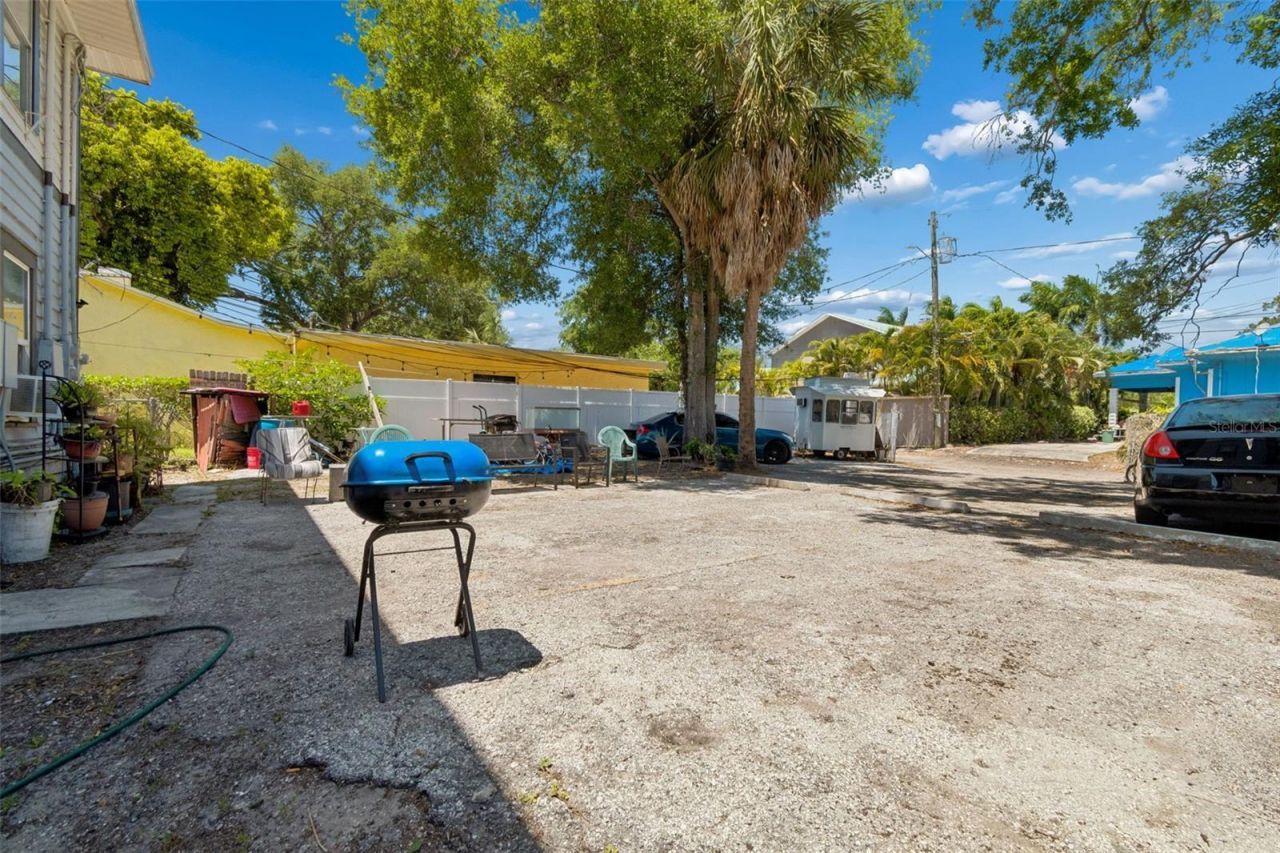 1033 19th Avenue S, Saint Petersburg, FL 33705 Photo