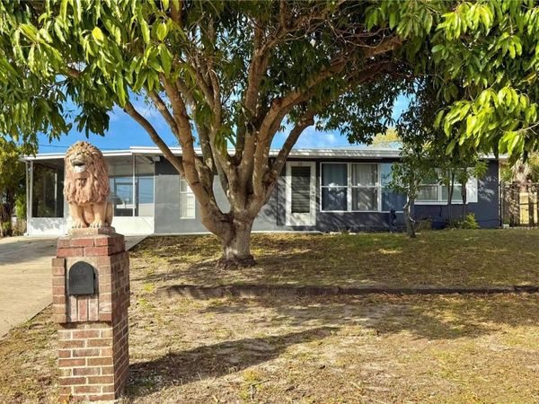 72 LAKE SHORE DRIVE , PALM HARBOR, FL 34684