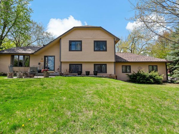 1213 Bluebill Bay Road, Burnsville, MN 55306
