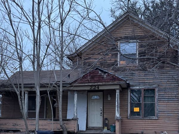 224 Moseley Street , Elgin, IL 60123