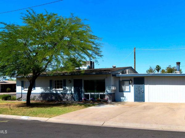 3824 N 8TH Avenue, Phoenix, AZ 85013