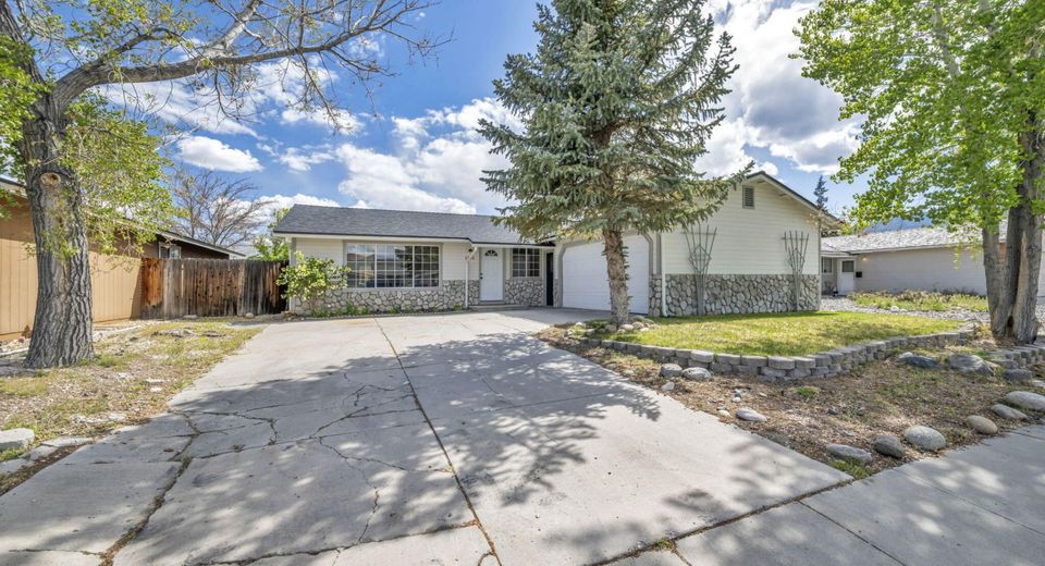 1381 Spooner Drive, Carson City, NV 89706 Photo