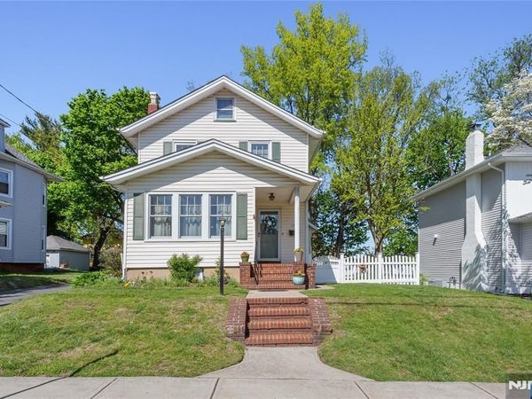 141 Henry Street, Hasbrouck Heights, NJ 07604