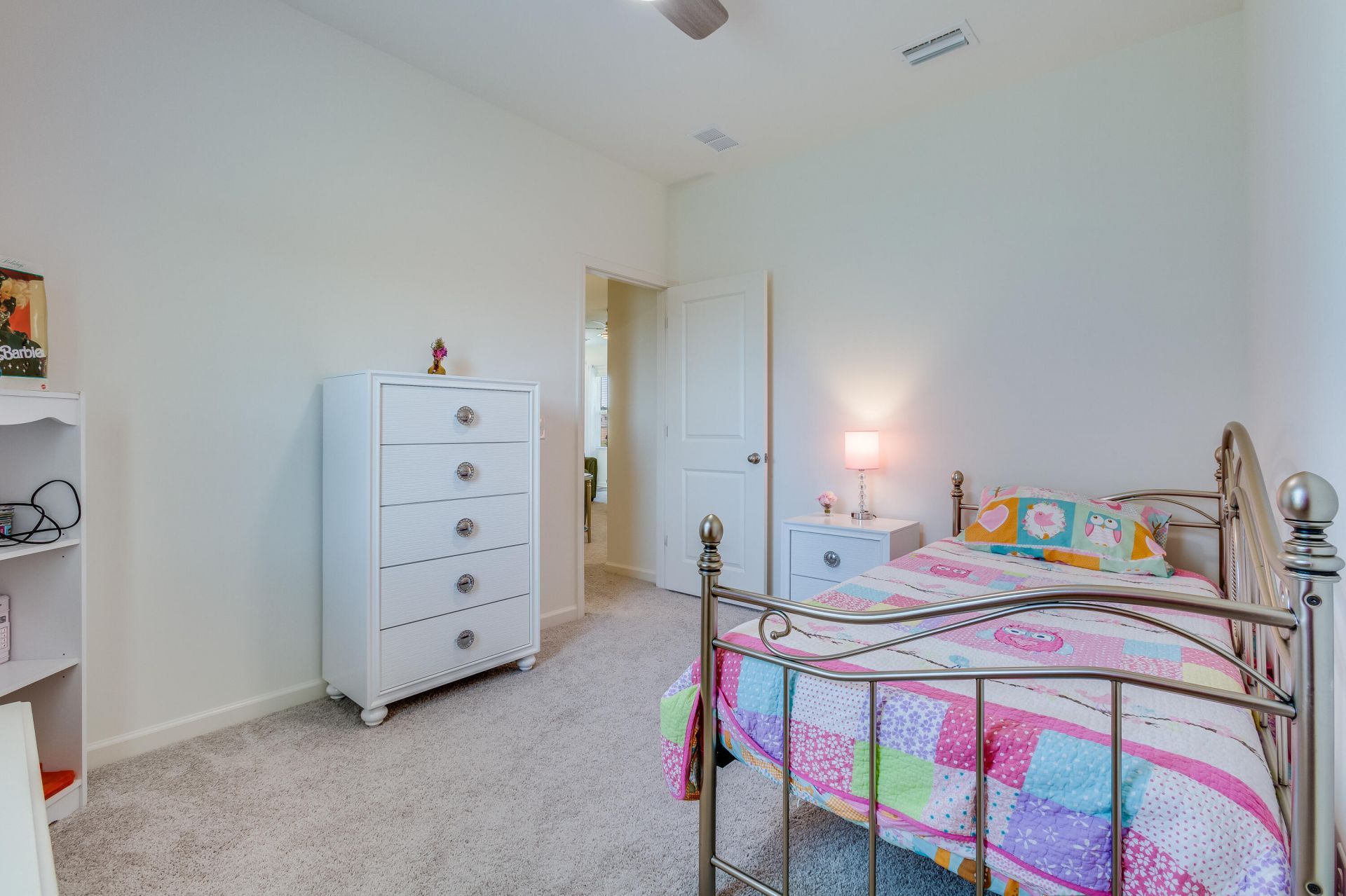 256 Phoenix Drive Photo 17