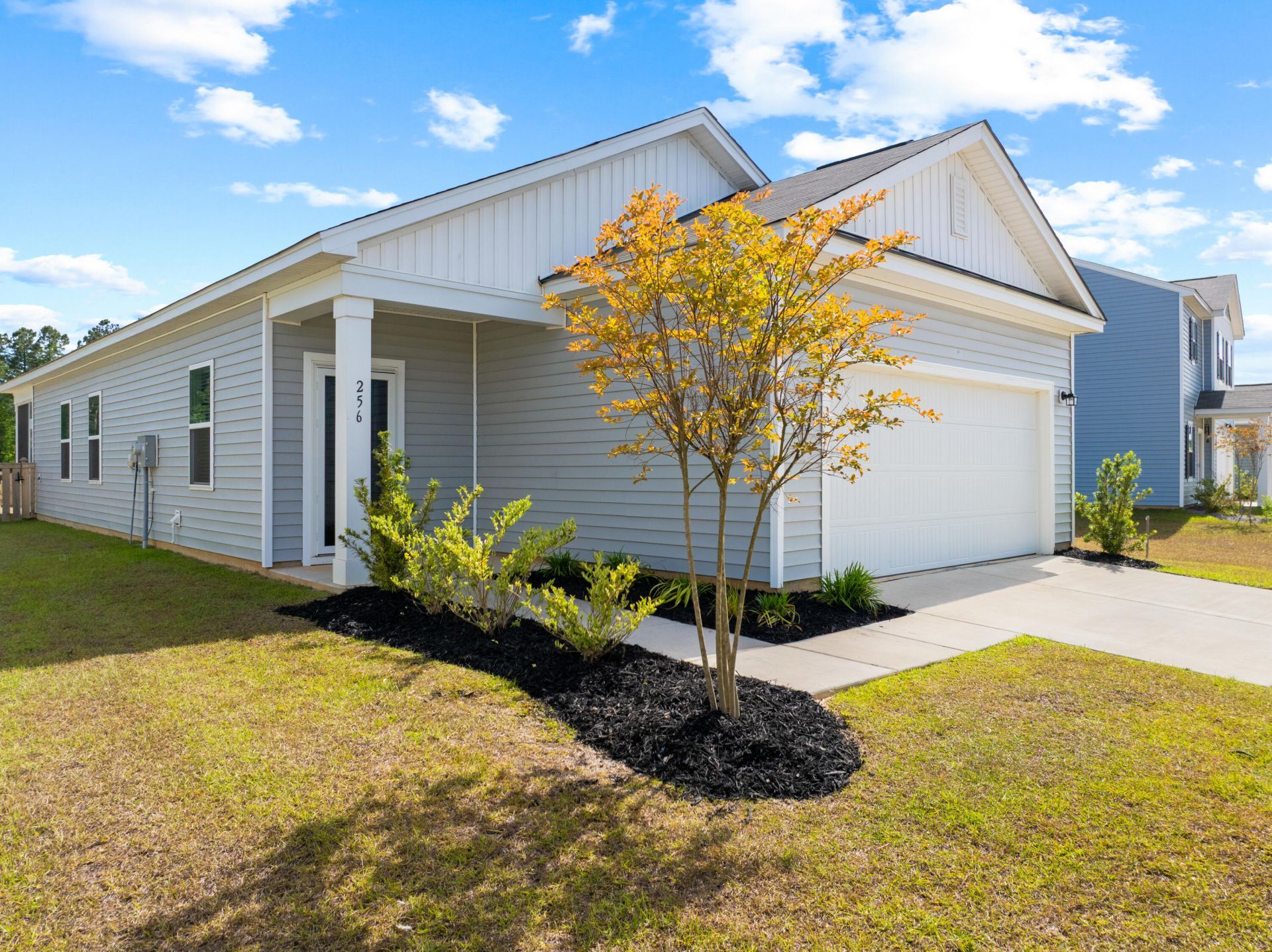 256 Phoenix Drive Photo 4