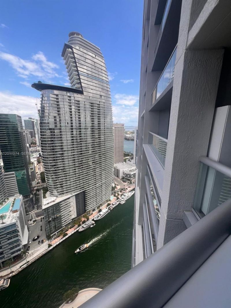 475 Brickell Ave, Unit 4508, Miami, FL 33131 Photo