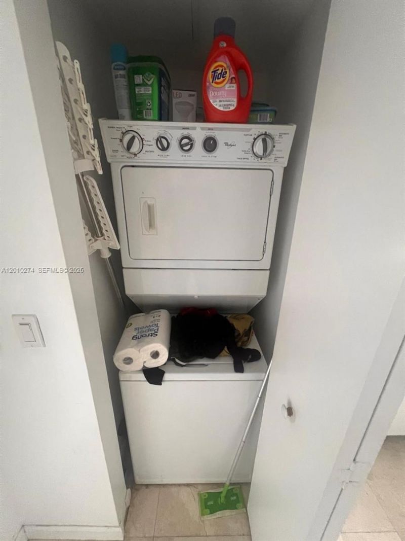 475 Brickell Ave, Unit 4508, Miami, FL 33131 Photo
