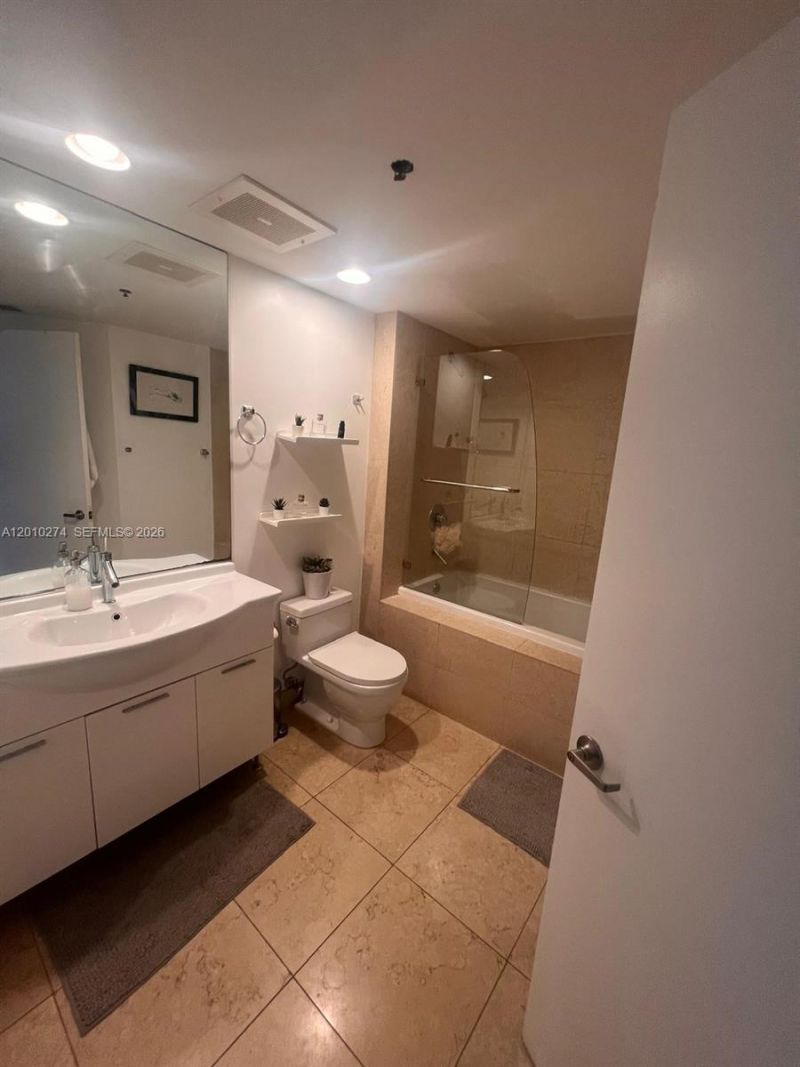 475 Brickell Ave, Unit 4508, Miami, FL 33131 Photo